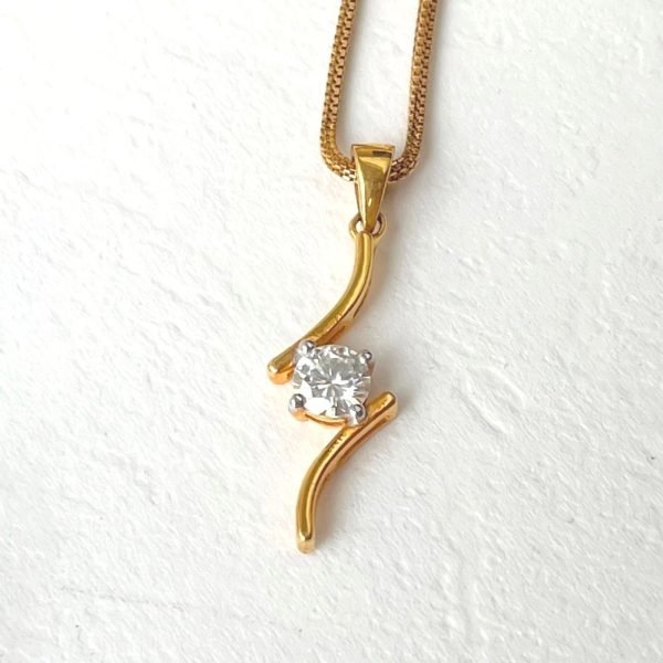 Solitaire Moissanite Diamond Designer Pendant
